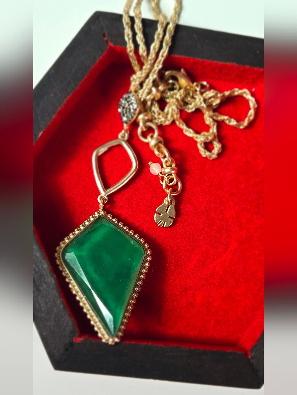 Lucky Brand Gold Chain Necklace with Emerald Green Pendant